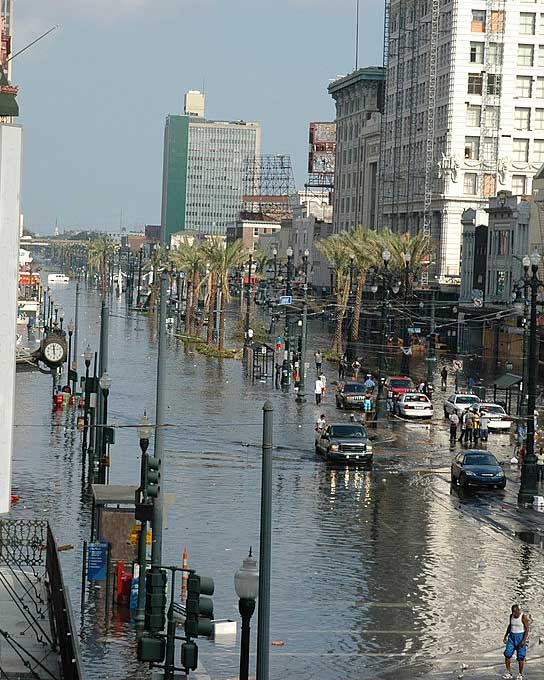 french quarter in new orleans during hurricane katrina flood